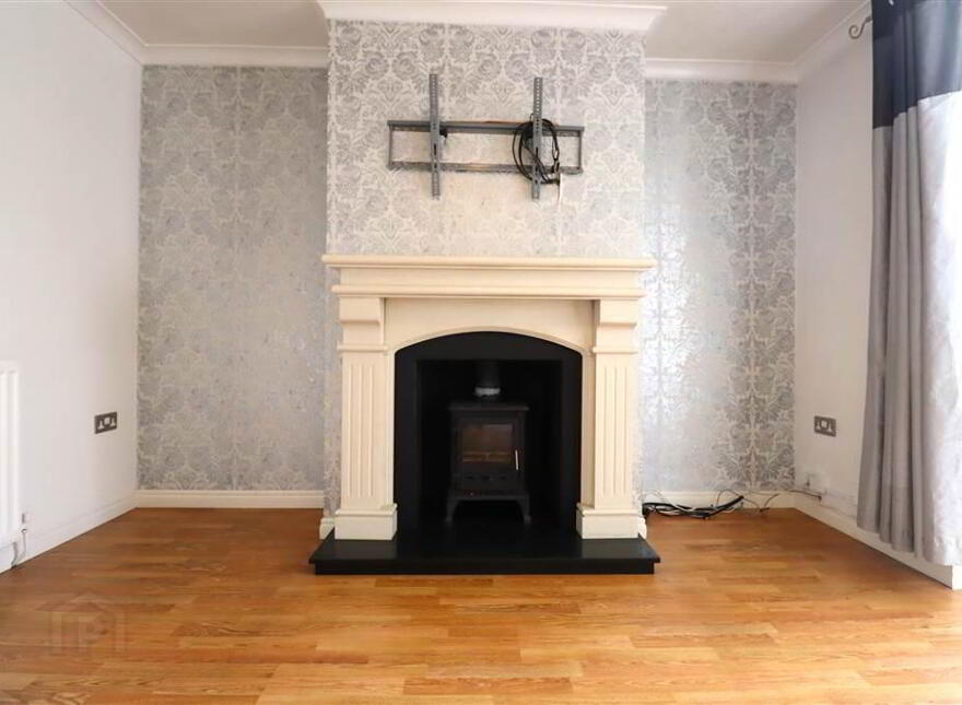 57 Young Street, Lisburn, BT27 5EA