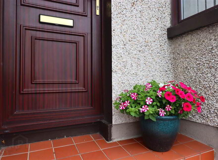 57 Young Street, Lisburn, BT27 5EA