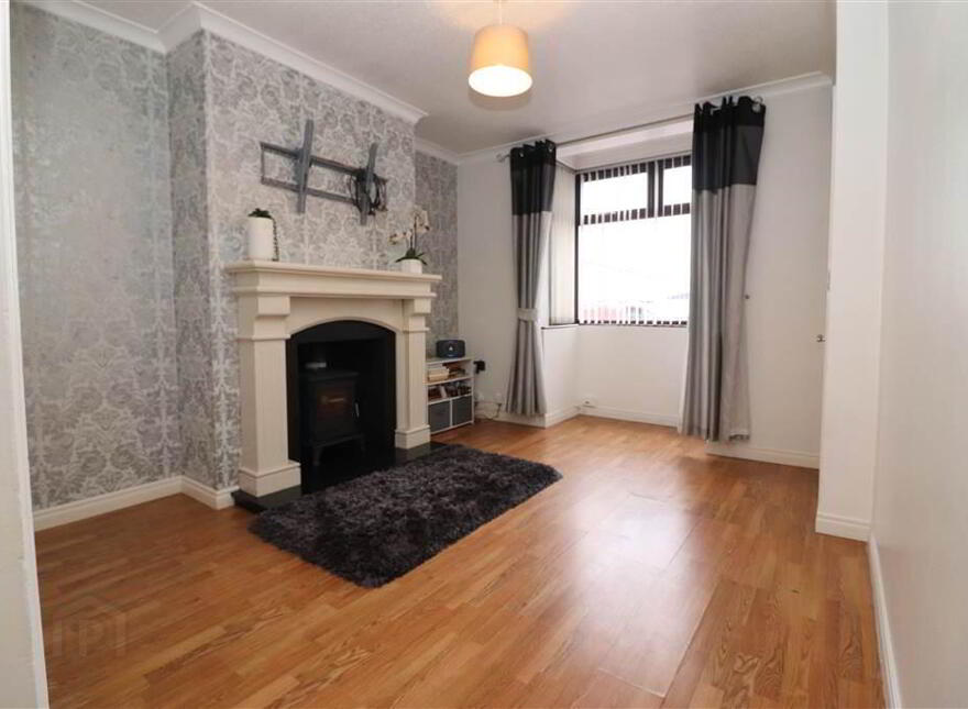 57 Young Street, Lisburn, BT27 5EA