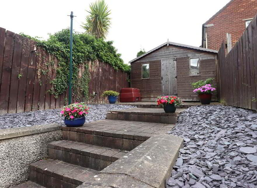 57 Young Street, Lisburn, BT27 5EA