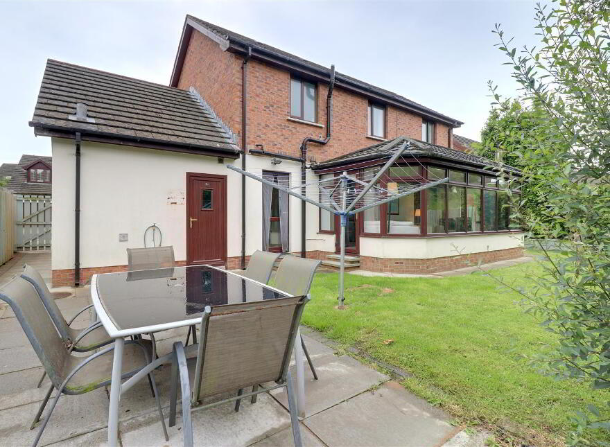 8 Newtown Vale, Newtownards, BT23 7GR