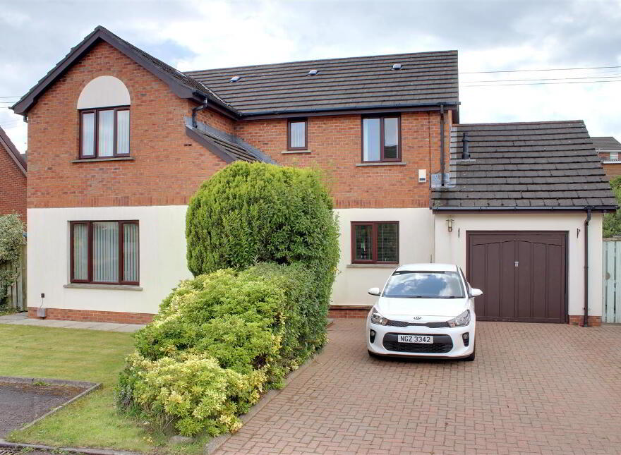 8 Newtown Vale, Newtownards, BT23 7GR