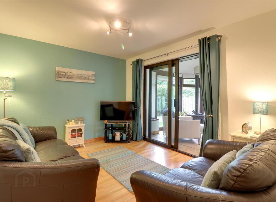 8 Newtown Vale, Newtownards, BT23 7GR