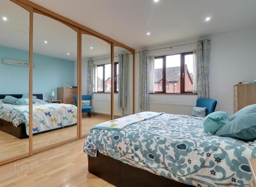 8 Newtown Vale, Newtownards, BT23 7GR