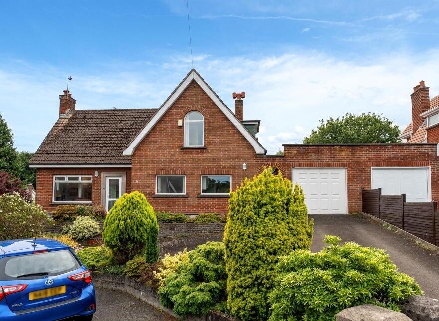 24 Castlehill Drive, Belfast, BT4 3GS photo