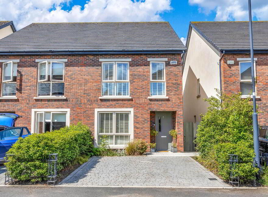 5 Churchfield Grove, Ashbourne, A84NY97 photo