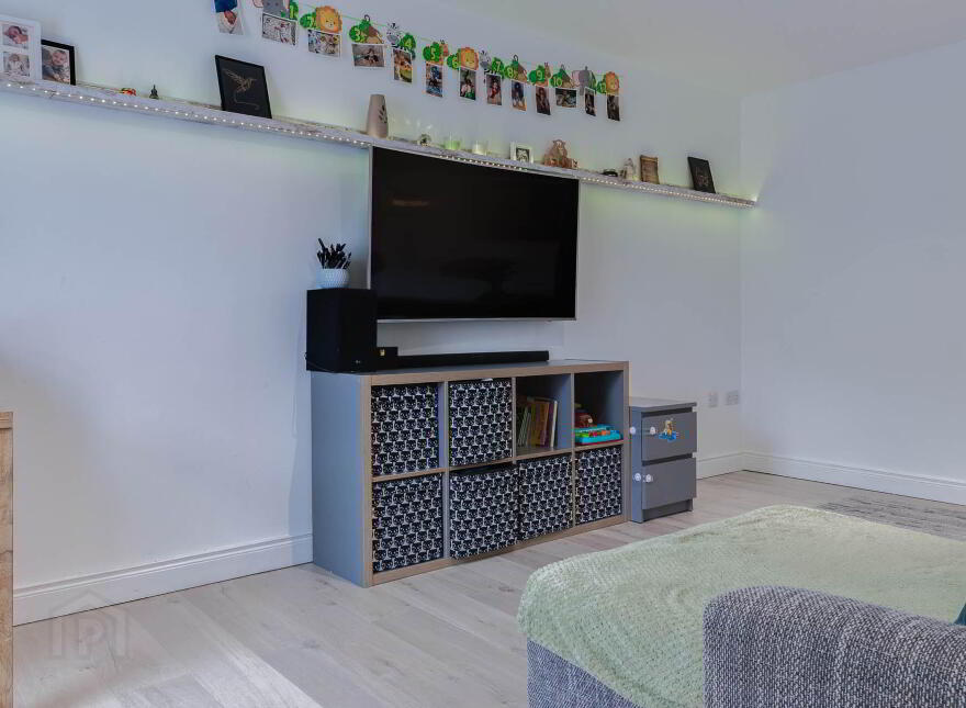 37 Ballyveigh Avenue, Antrim, BT41 2GX
