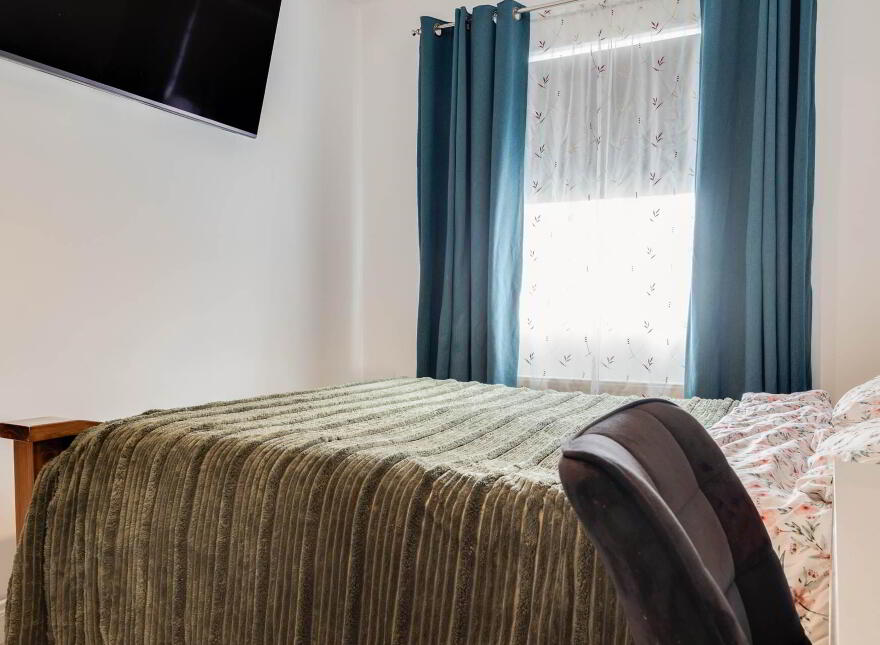 37 Ballyveigh Avenue, Antrim, BT41 2GX