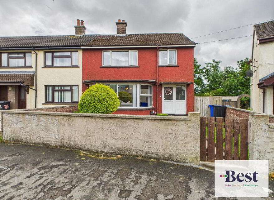 23 Fairway, Larne, BT40 2BB