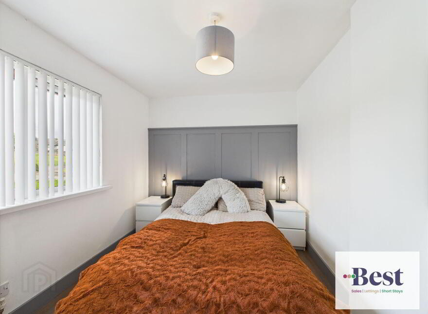 23 Fairway, Larne, BT40 2BB