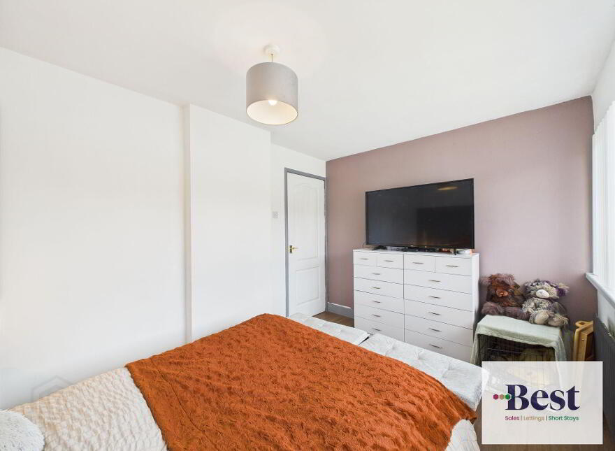23 Fairway, Larne, BT40 2BB