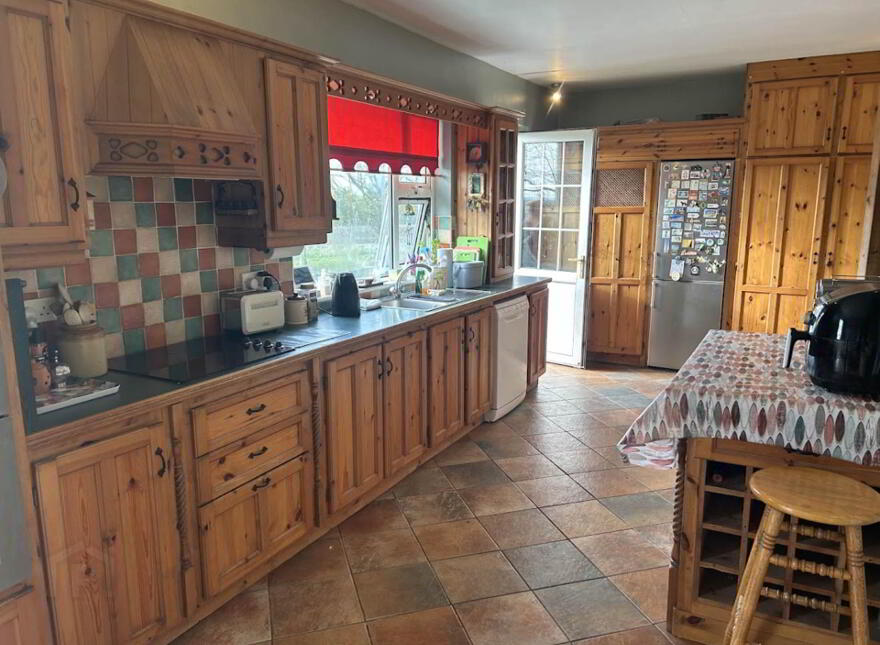 High Road, Friarstown, Grange, Kilmallock, V35RD88