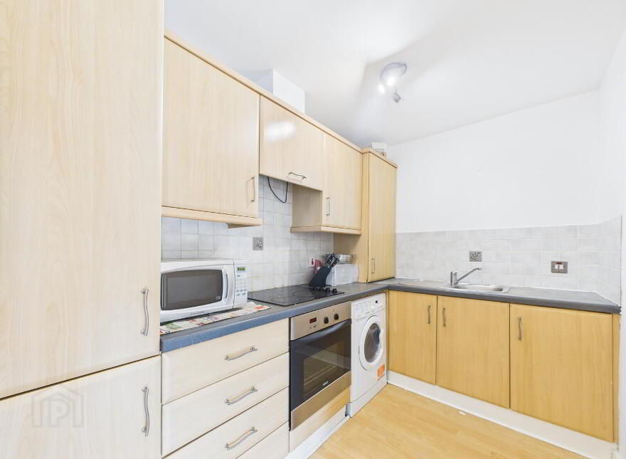 Apt 16 Quay Gate, 19 Station Street, Belfast, BT3 9DA