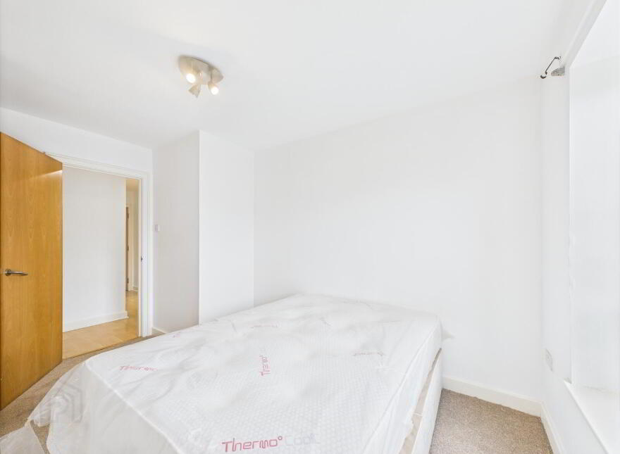 Apt 16 Quay Gate, 19 Station Street, Belfast, BT3 9DA