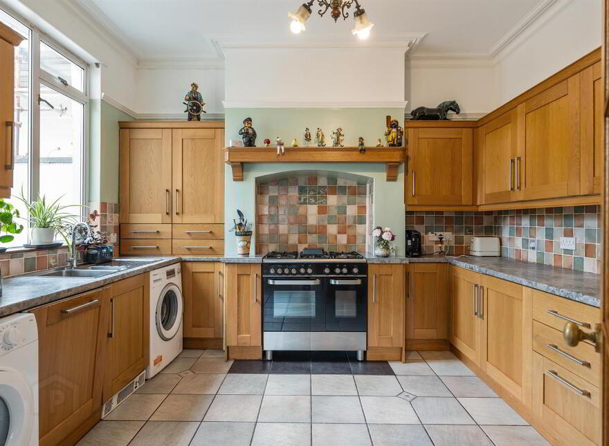 30 Ormiston Crescent, Belfast, BT4 3JQ