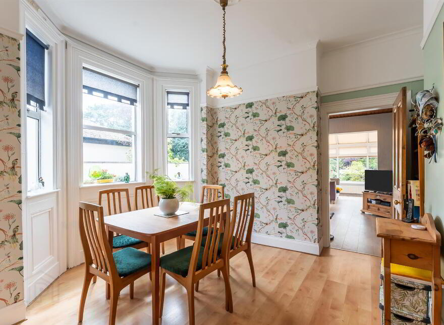 30 Ormiston Crescent, Belfast, BT4 3JQ