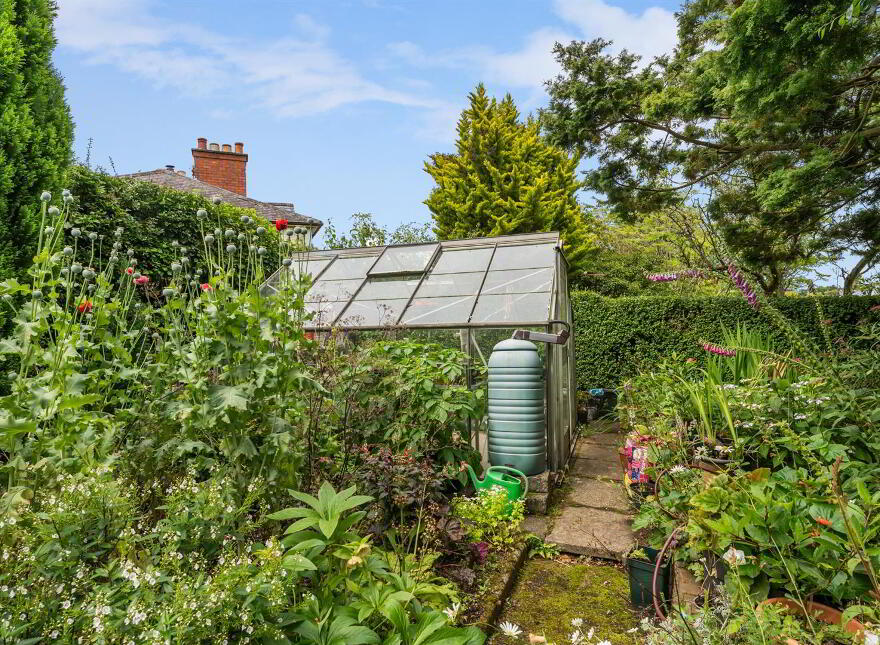 30 Ormiston Crescent, Belfast, BT4 3JQ