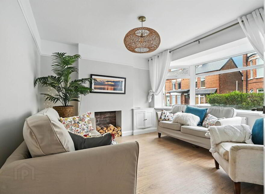 38 Ulsterville Gardens, Belfast, BT9 7BA