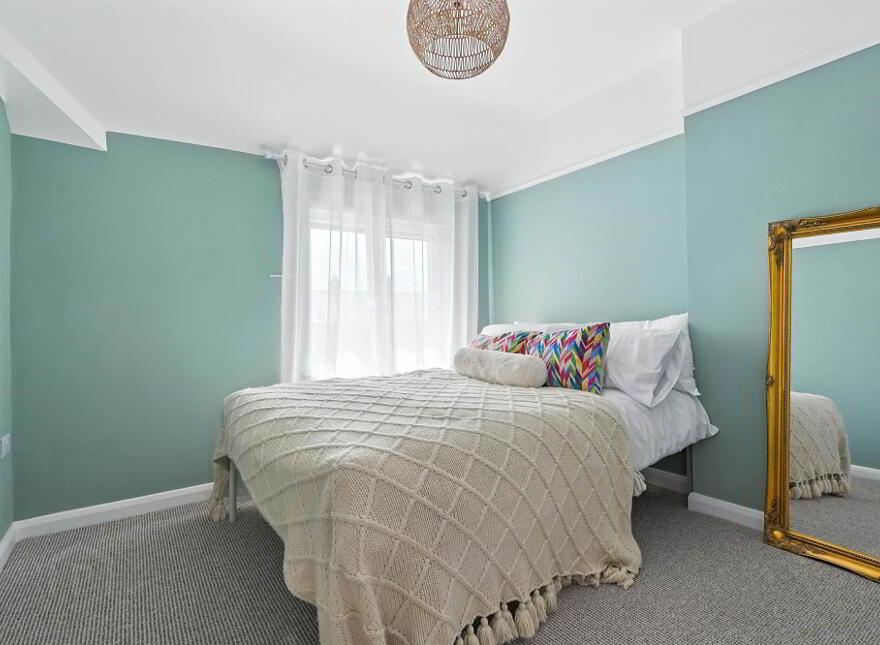 38 Ulsterville Gardens, Belfast, BT9 7BA