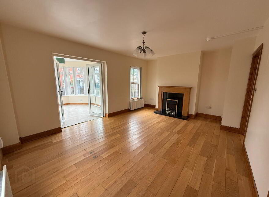 4 Greenavon Mews, Lisburn, BT27 5HA