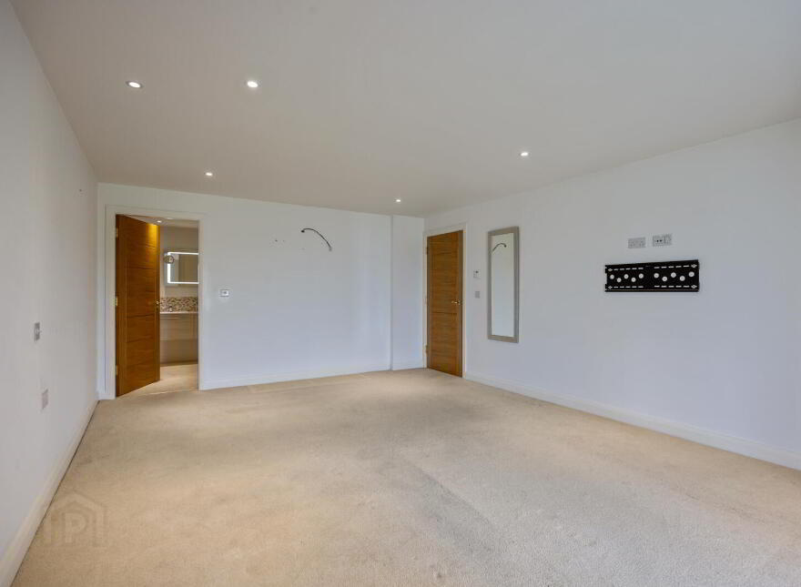 1 Downshire Court, Bangor, BT20 5RT
