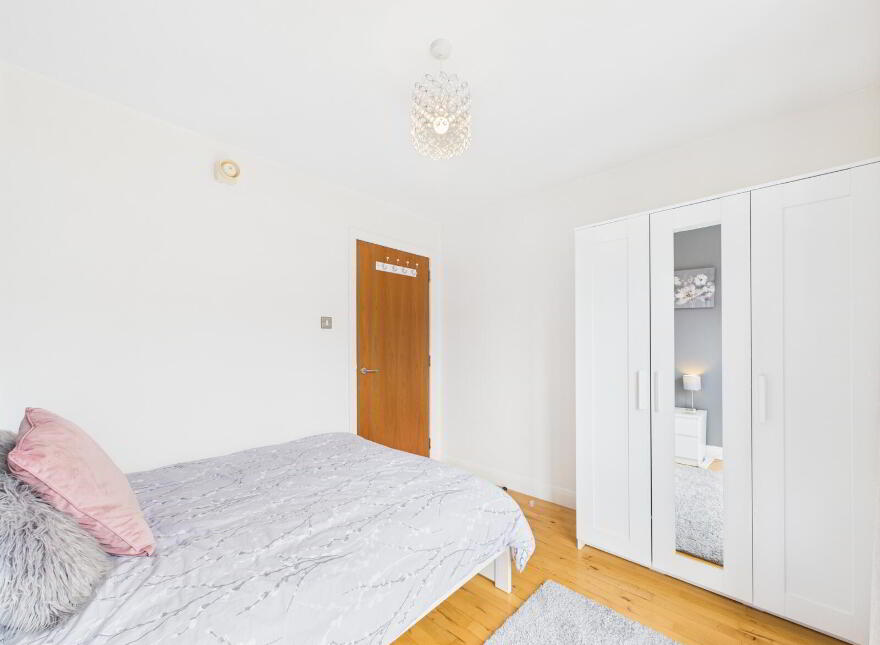 E4 Central Park, 33 Alfred Street, Belfast, BT2 8ED