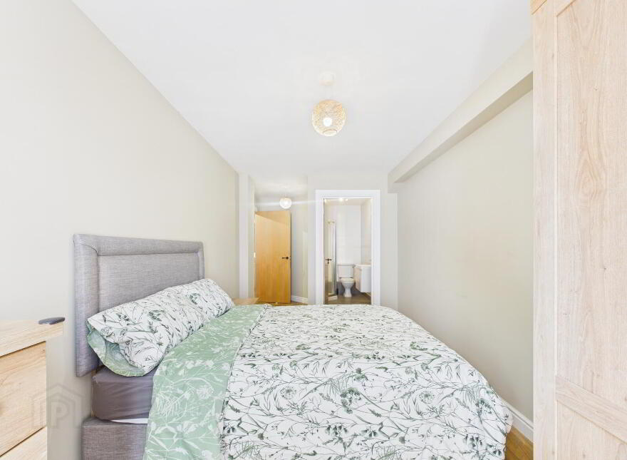 Apartment 4 Millennium Court 4 Downshire Place, Belfast, BT2 7JQ