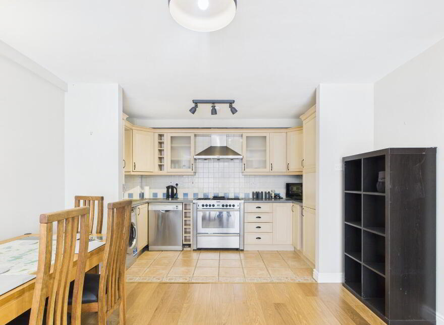 Apartment 4 Millennium Court 4 Downshire Place, Belfast, BT2 7JQ