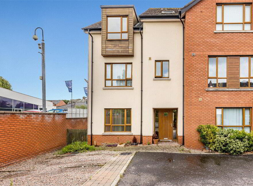 Ashford House, Apartment 1 Ashford House 2 Knockdene Gate, Belfast, BT4 3JL