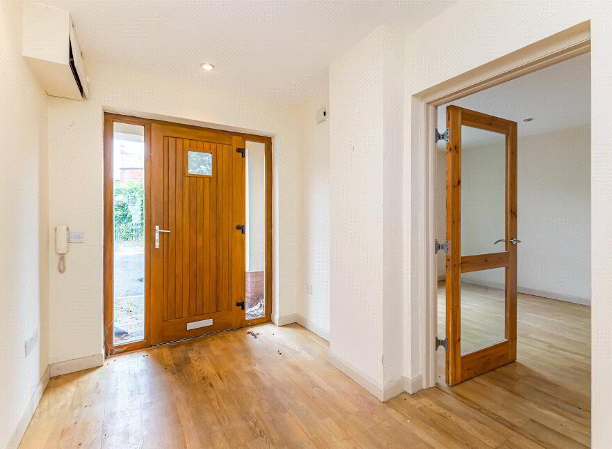 Ashford House, Apartment 1 Ashford House 2 Knockdene Gate, Belfast, BT4 3JL