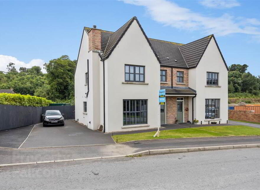 1 Park Lane, Downpatrick, BT30 6GH photo