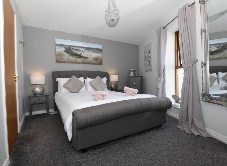 2 Harbour View, Donaghadee, BT21 0HD