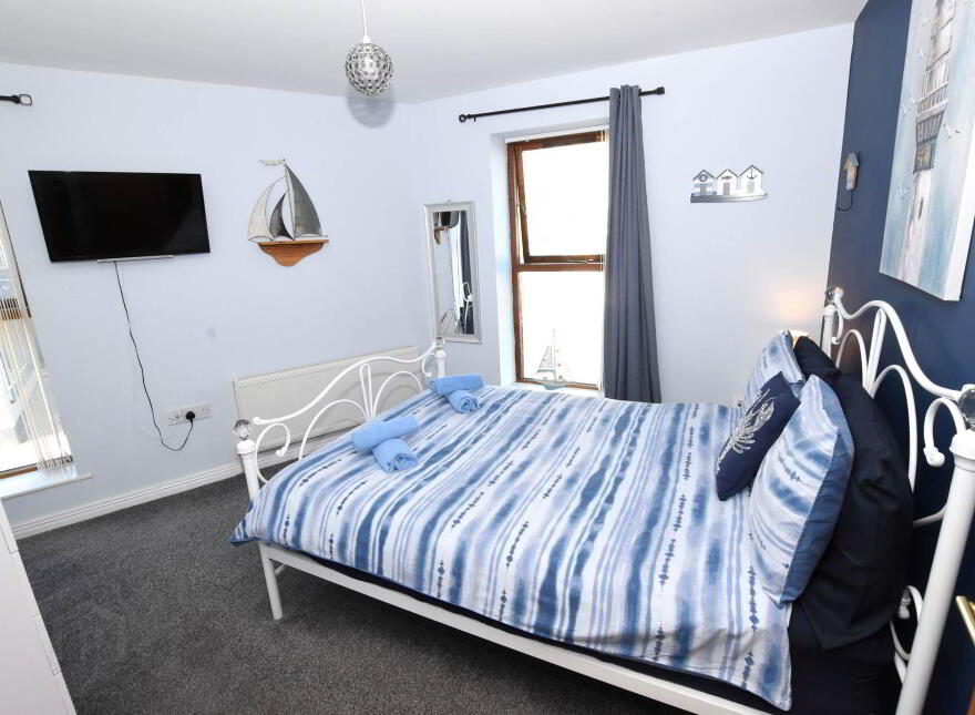 2 Harbour View, Donaghadee, BT21 0HD