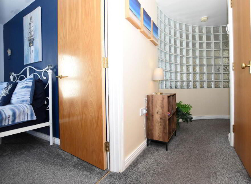 2 Harbour View, Donaghadee, BT21 0HD