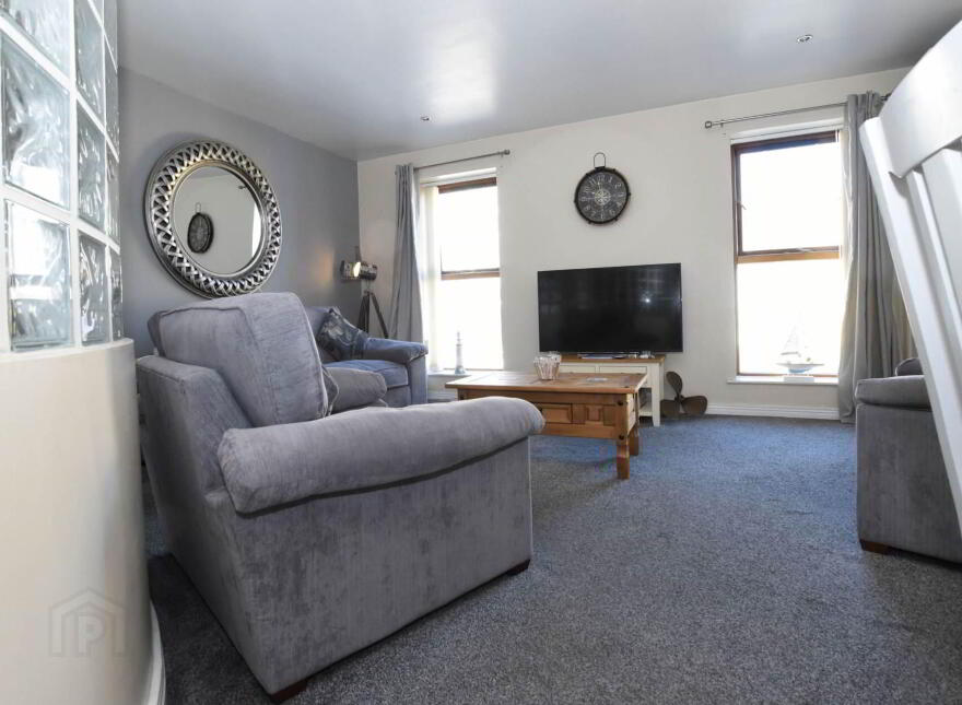 2 Harbour View, Donaghadee, BT21 0HD