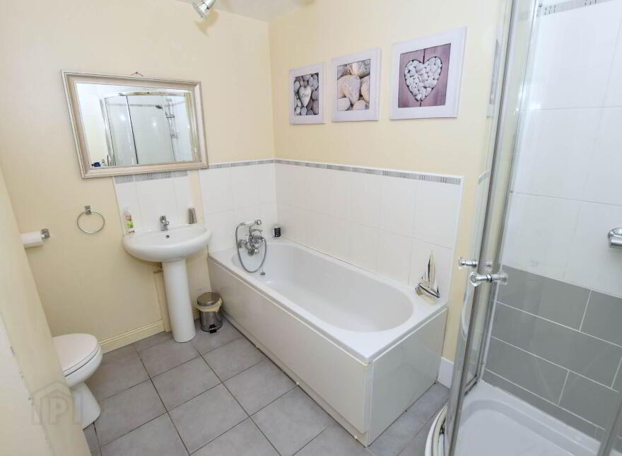 2 Harbour View, Donaghadee, BT21 0HD