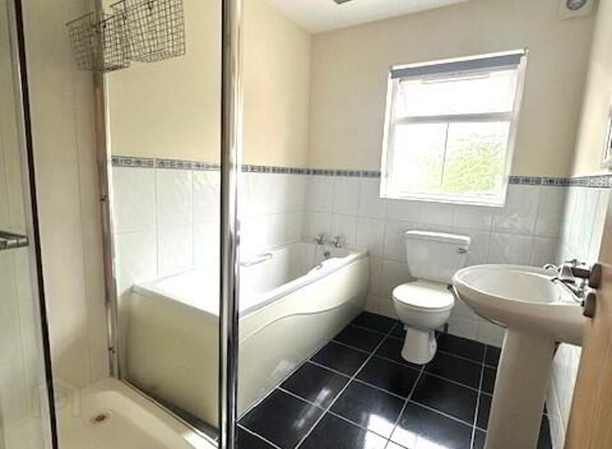6 Knock Lochan, Killyclogher, Omagh, BT79 7GZ