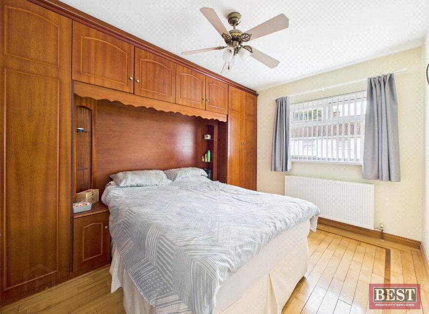 18 Ballinlare Court, Newry, BT35 8BF
