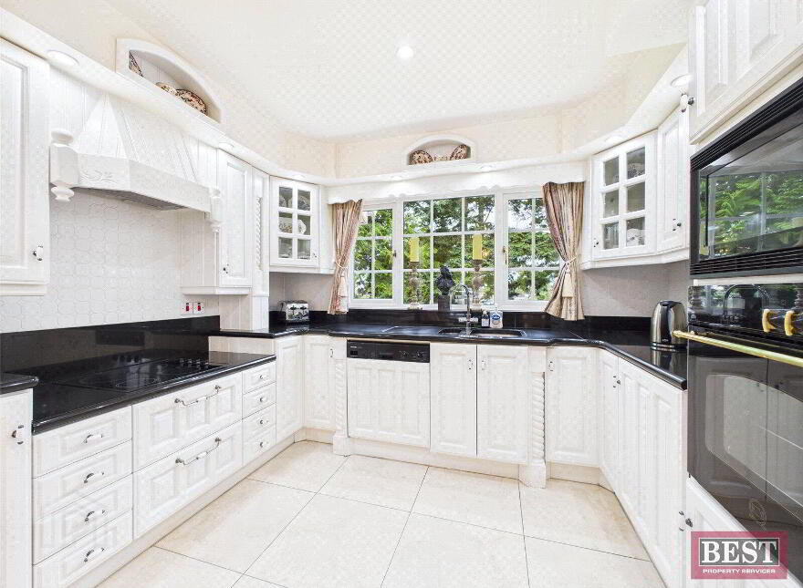73 Burren Road, Warrenpoint, Newry, BT34 3SA