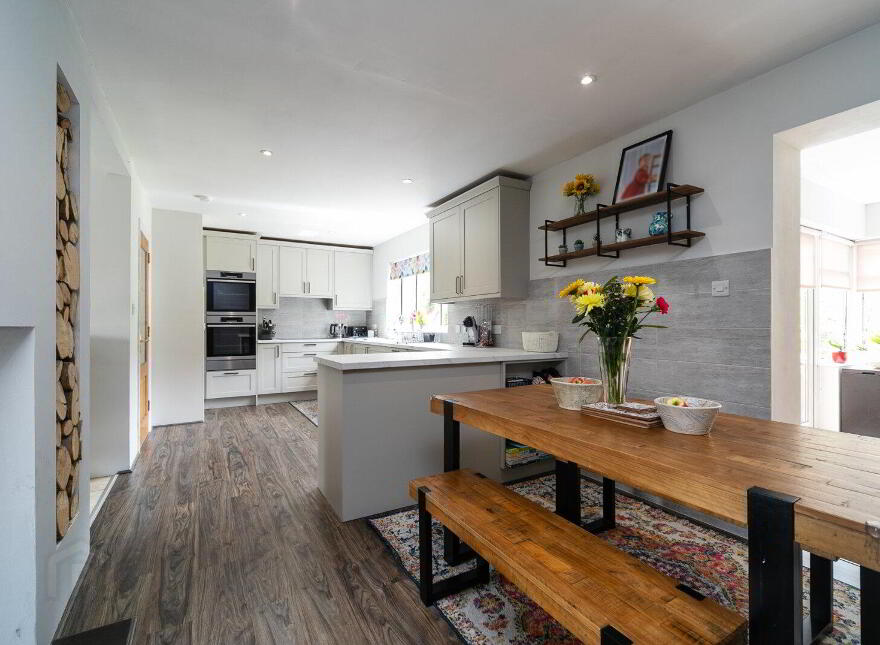 33 Grey Castle Manor, Belfast, BT6 9QT