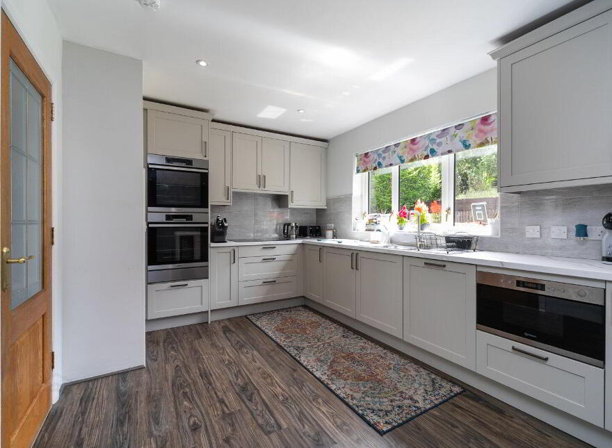 33 Grey Castle Manor, Belfast, BT6 9QT