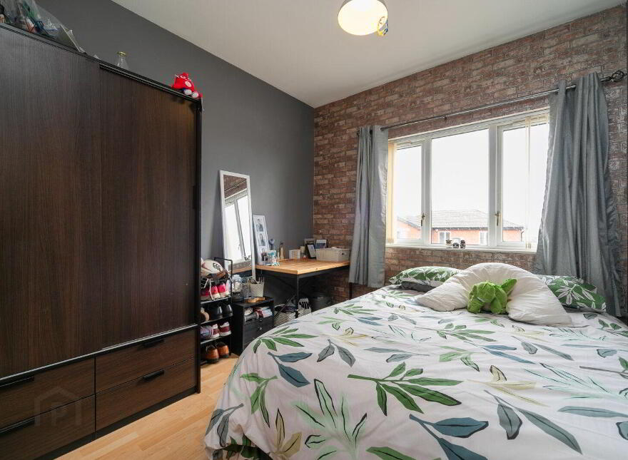 33 Grey Castle Manor, Belfast, BT6 9QT
