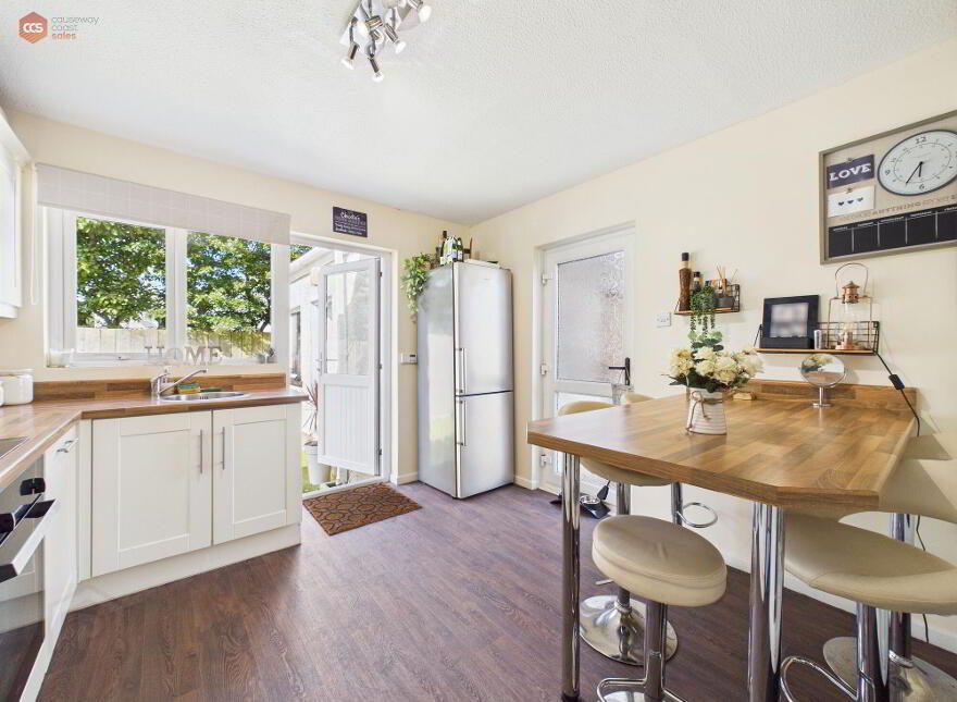 13 Bayhead Park, Portballintrae, Bushmills, BT57 8YR