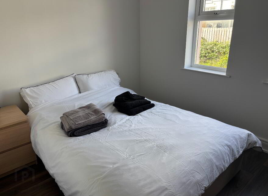 19 West Strand Avenue (STUDENT LET), Portrush, BT56 8FR