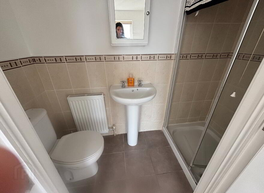19 West Strand Avenue (STUDENT LET), Portrush, BT56 8FR