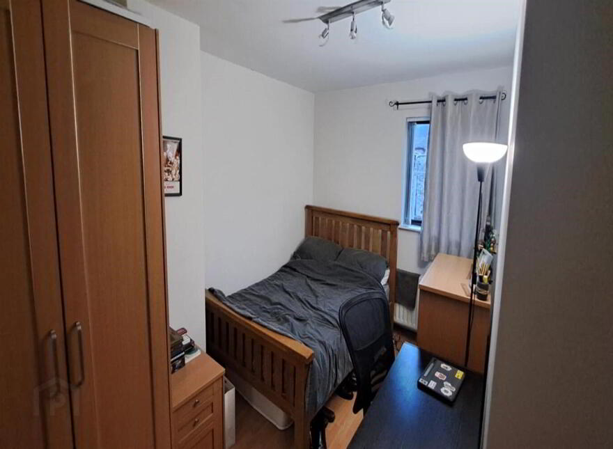 5 Edinburgh Mews, Lisburn Road, Belfast, BT9 7EQ
