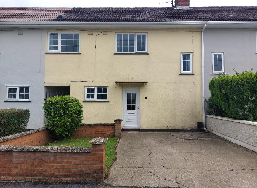 Meenashesk Place, Strabane, BT82 9DX photo