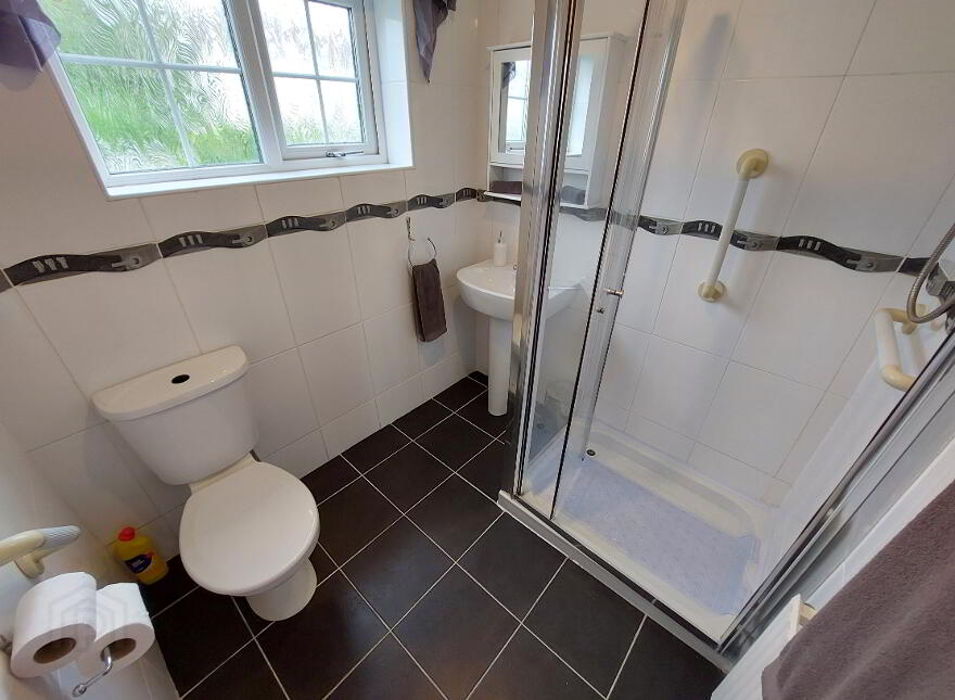 Meenashesk Place, Strabane, BT82 9DX