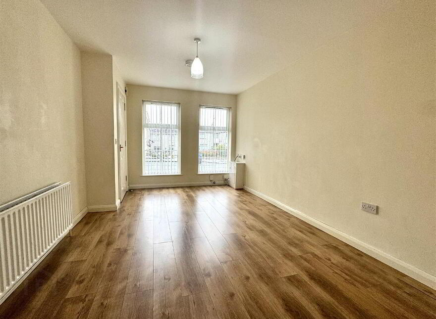 182 Upper Greenwell Street, Newtownards, BT23 8LY