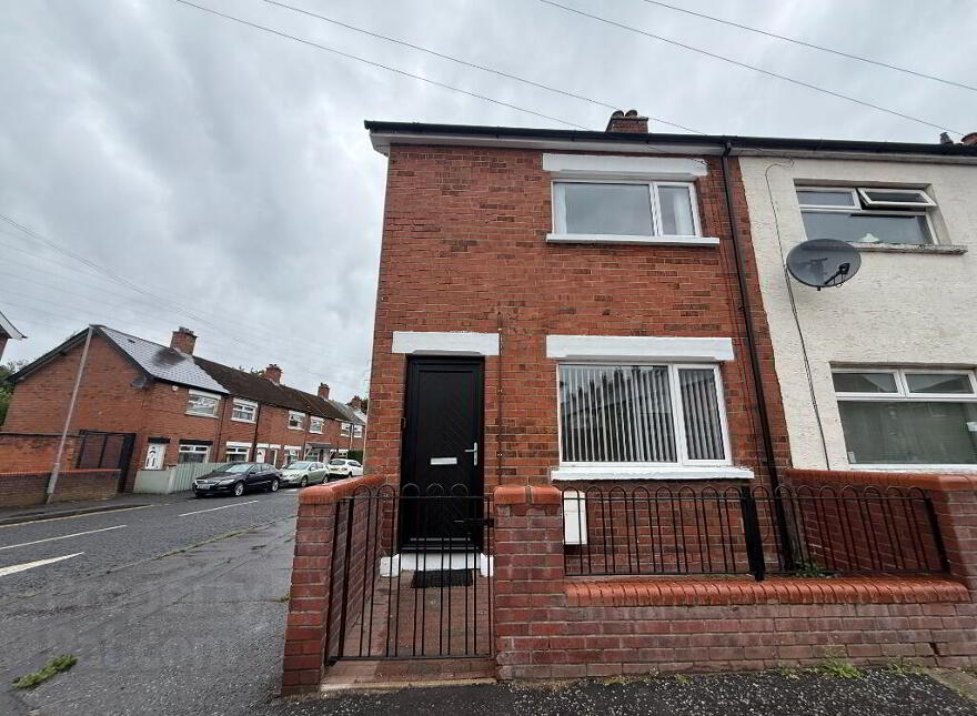 67 Woodcot Avenue, Belfast, BT5 5JB photo